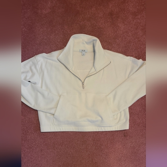 FLX cropped pull over  size Small, color cre'me de mint - Picture 9 of 15
